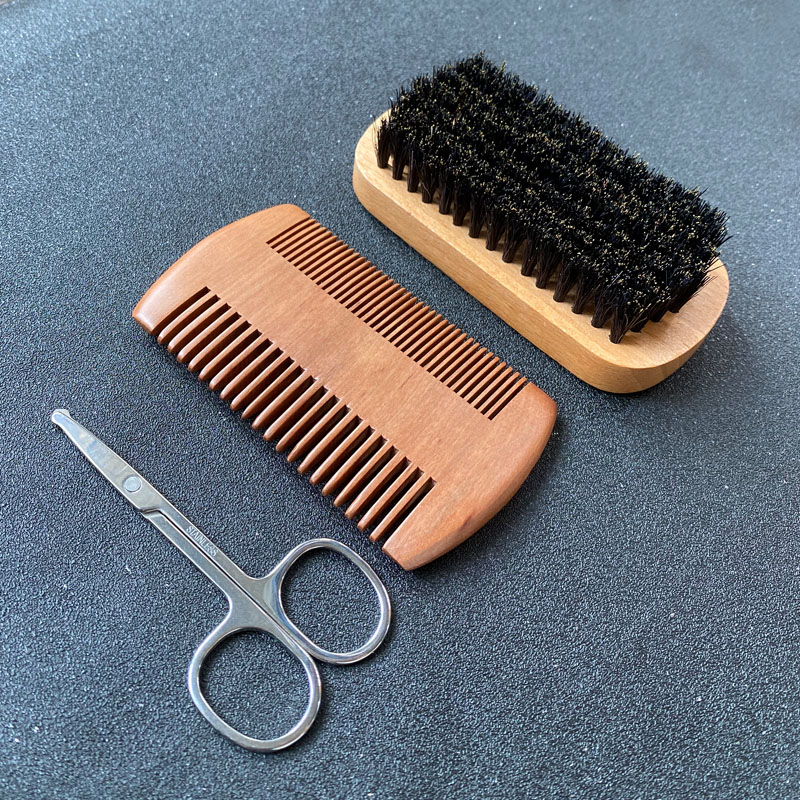 Men's Beard Grooming Set, Bear - đánh giá và giá Men'S Grooming Organizer